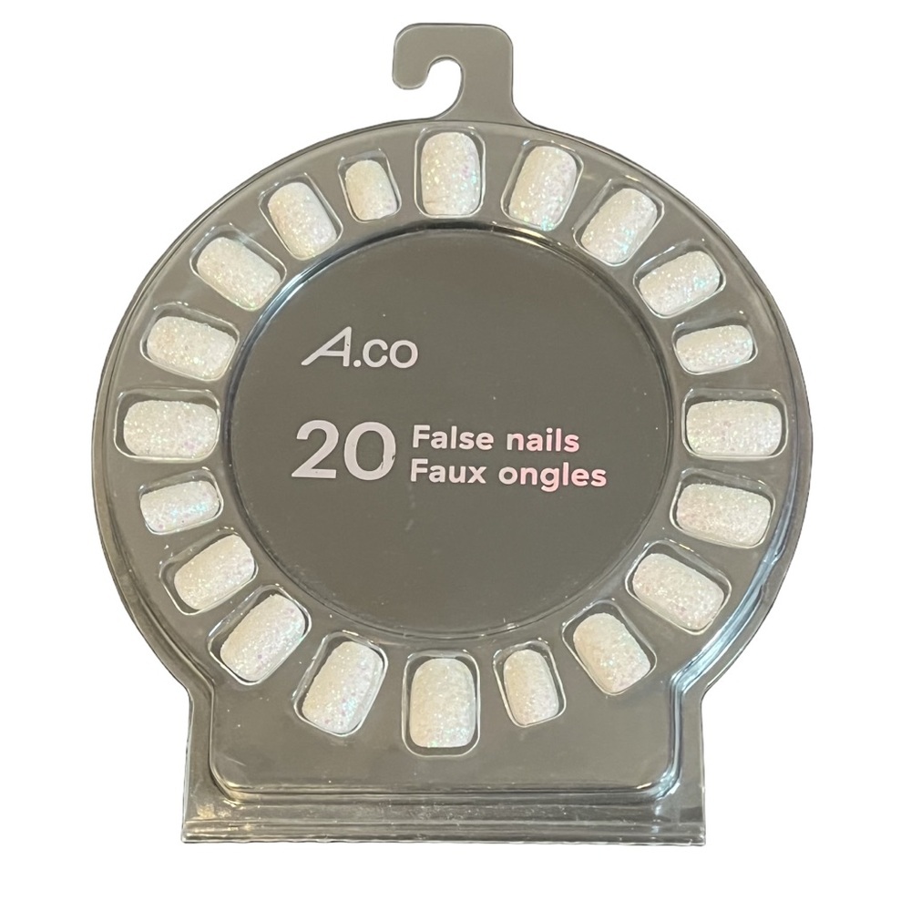 Ardene A.co Press On Nails White Glitter Short 20